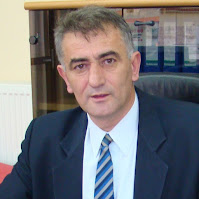 KAMARINOPOYLOS2